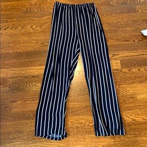 Stripped navy and white loose pants